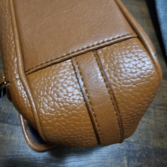 Pierre Balmain Satchel - Picture 10 of 11